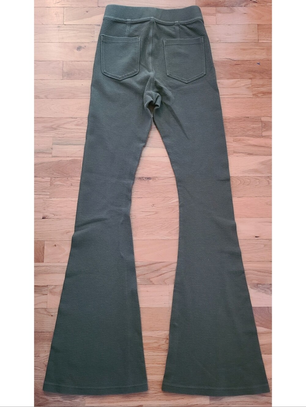 Offline Aerie High Rise Flare Leg Textured Pant Small Beach Yoga Hiking Coastal - Picture 6 of 9